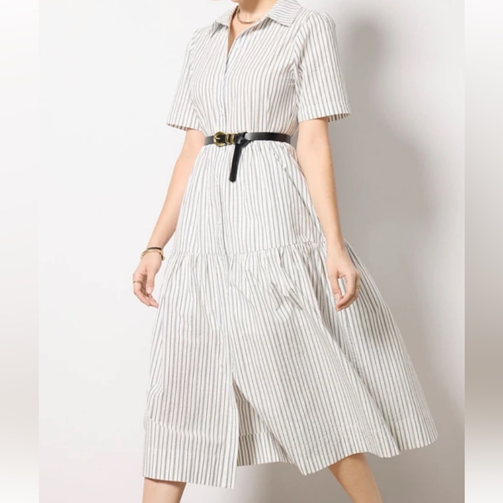 [Never Worn] Evereve Black and White Striped Midi Dress